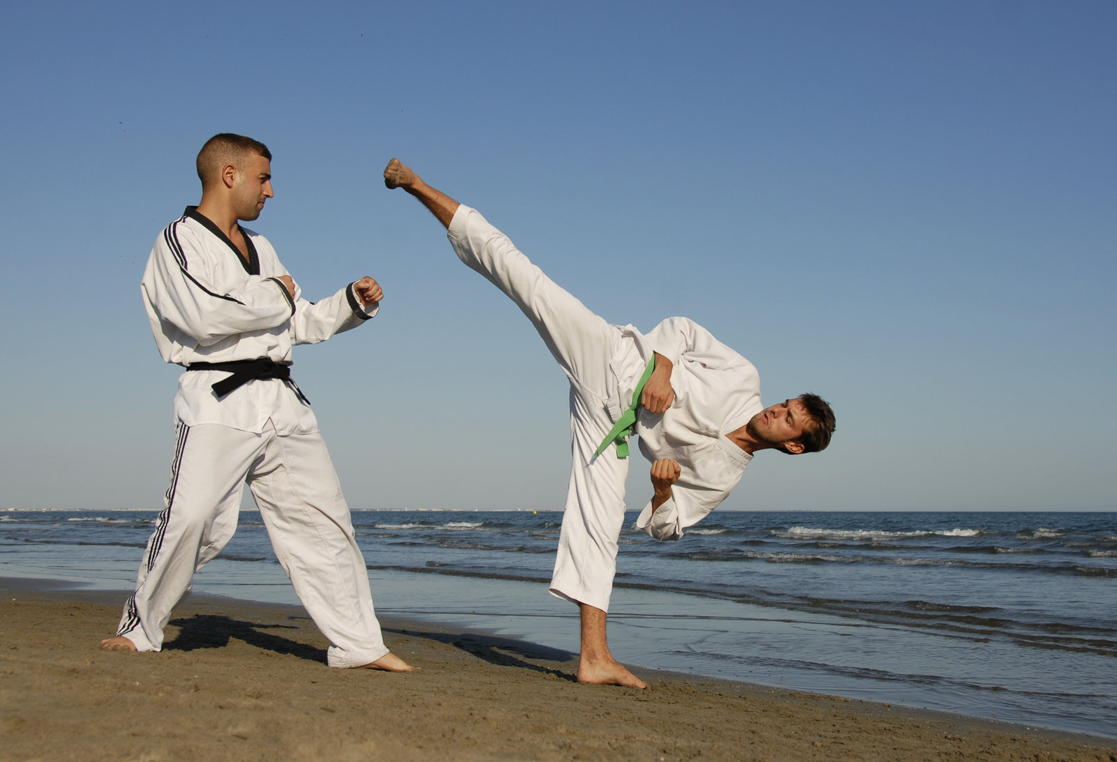Pasy w taekwondo jakie są i jak je zdobyć